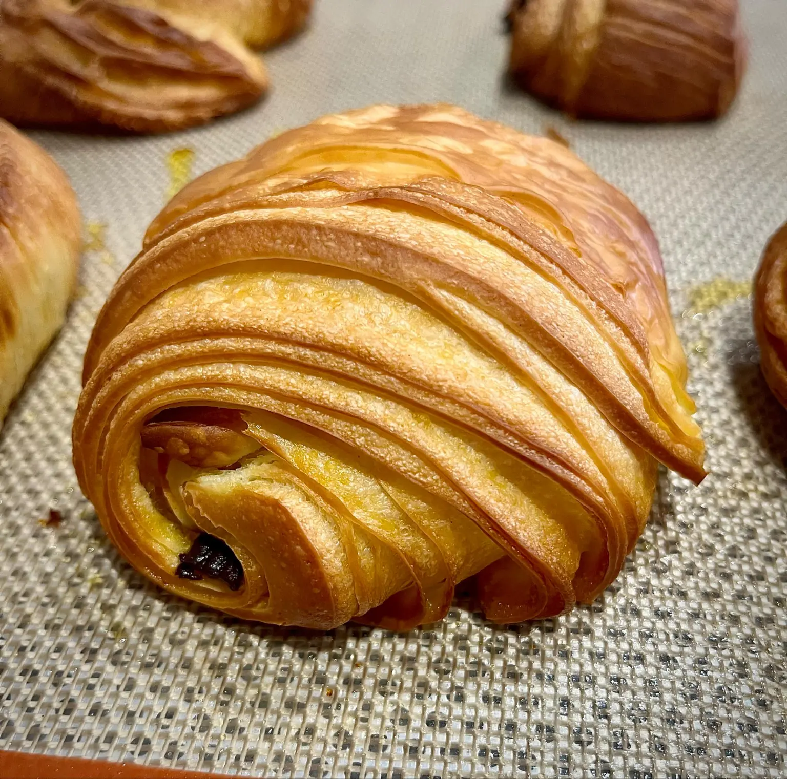 chocolatine-dessert-hautes-pyrénées